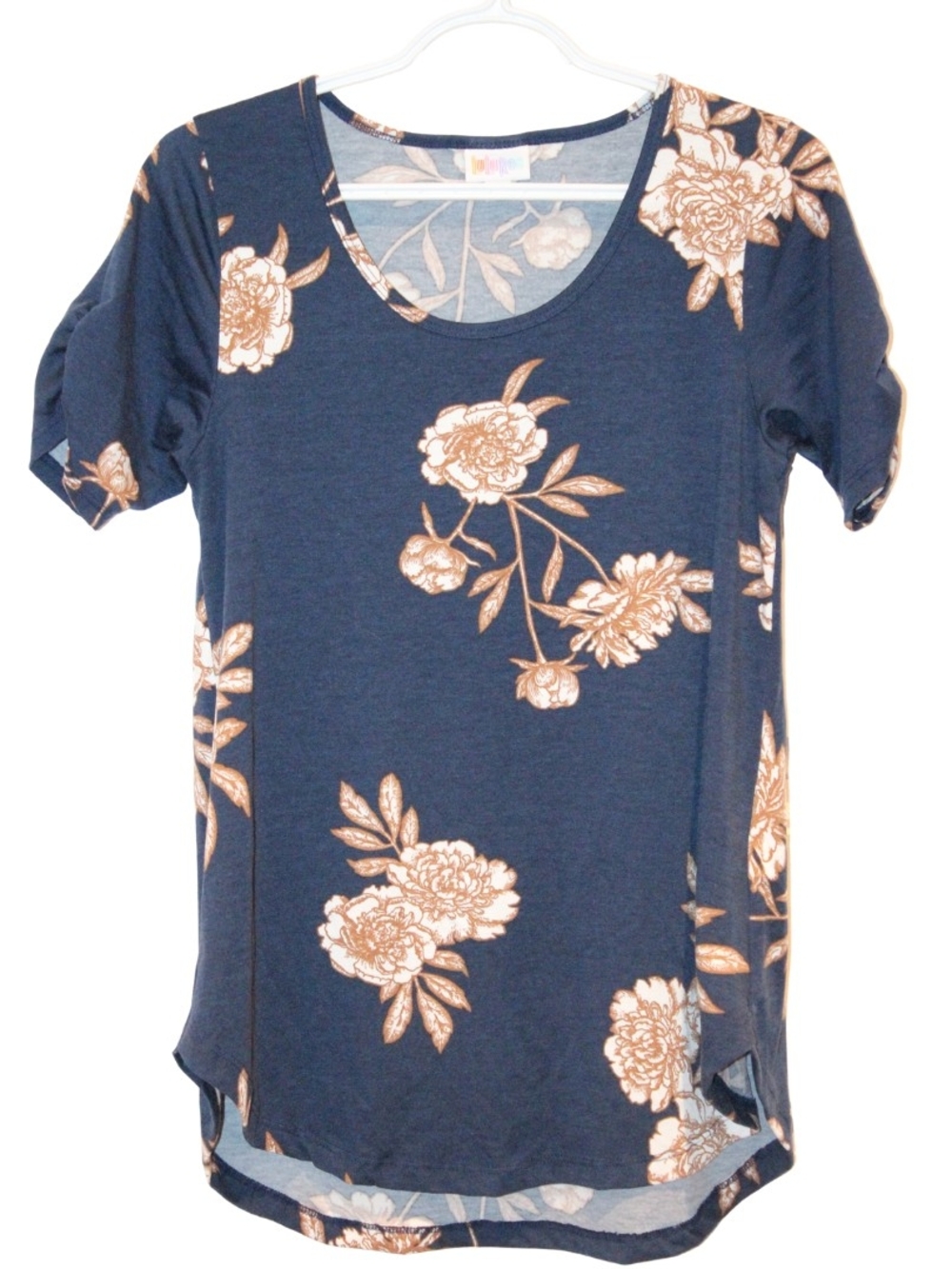 2/$25 🏷 Lularoe Navy Blue and Brown Flower T Shirt Size XS